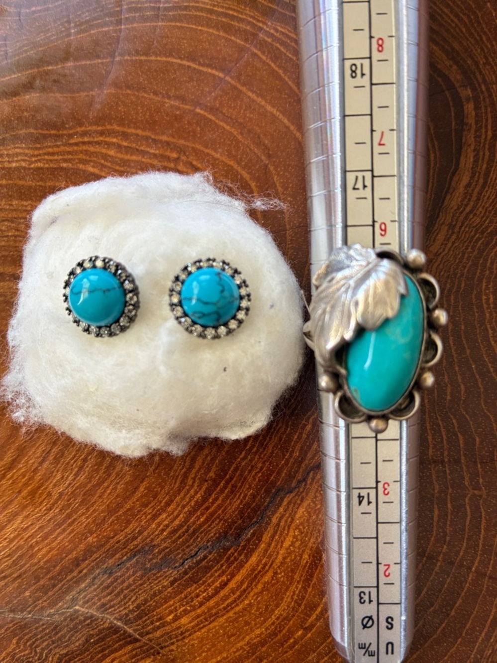 Turquoise Cabochon Ring and Stud Earrings Set Vintage - Picture 3 of 4